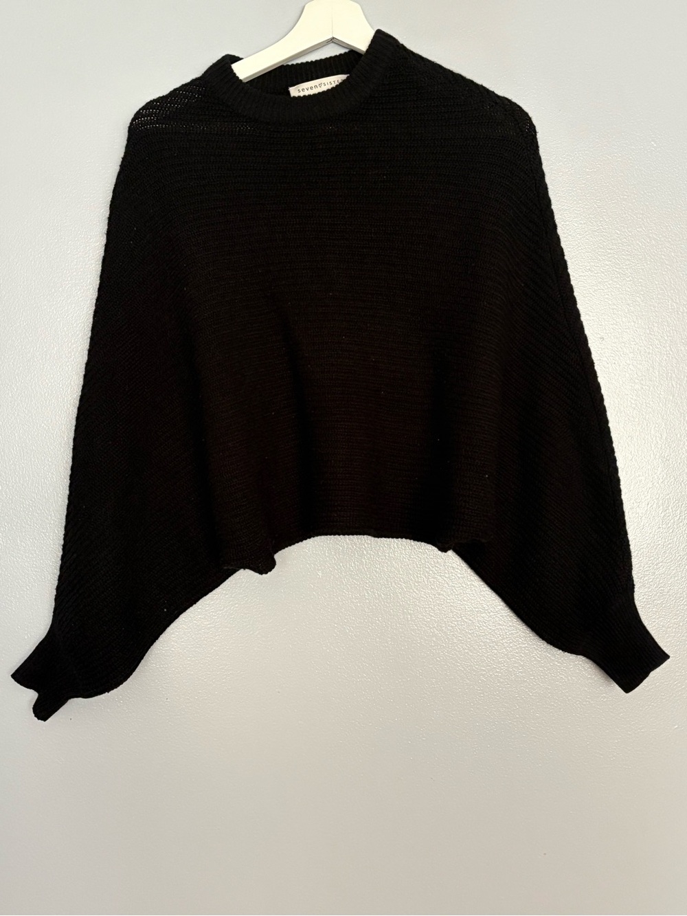 Black Boxy Knit Sweater - Unbranded